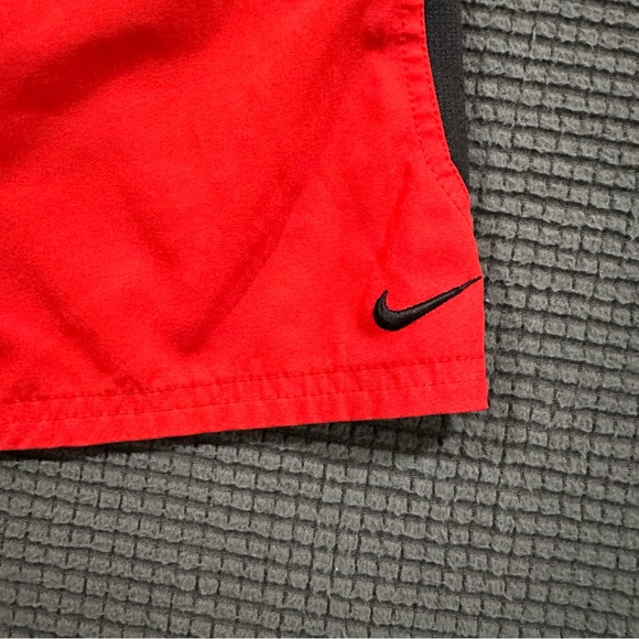 Nike Swim Trunks Mens Small Red Black Athletic Board Shorts Lined - Picture 3 of 7